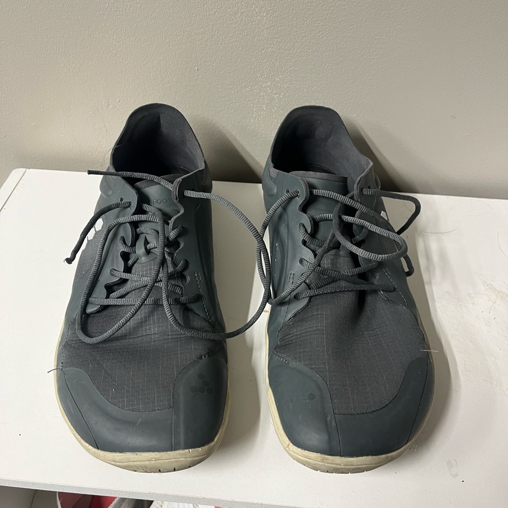 Vivo Barefoot shoes